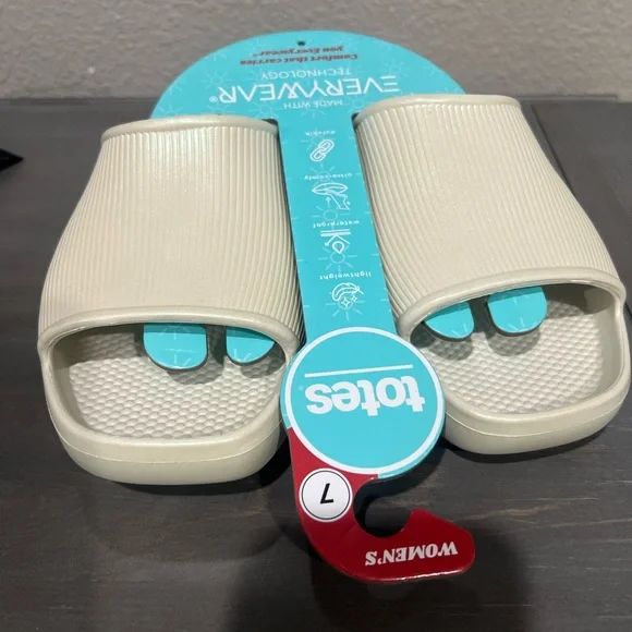 Totes Ivory Slide Sandals with Everywear Technology - Picture 6 of 8